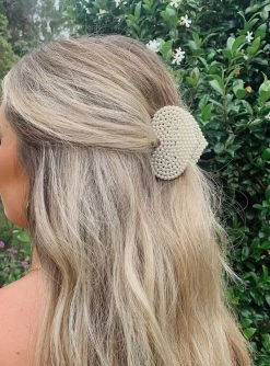 Princess Polly Azie Heart Hair Clip Pearl Cream