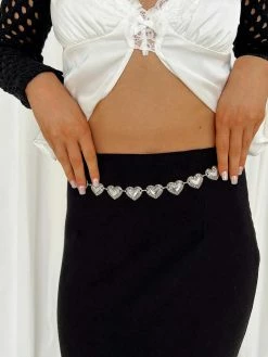 Princess Polly Lower Impact Thorne Low Waist Chain Belt Silver Silver -princess shop 0 81ada33b f60e 4df4 b3d1 5724ef82725e 1025x.progressive