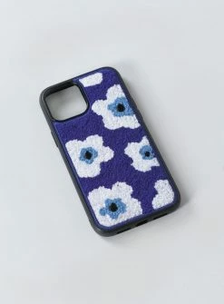 Princess Polly Azul Flower Textured IPhone Case Blue Multi Blue -princess shop 1 119a67a2 cd3c 41bc 8a9b 10465ccaf089 767x.progressive
