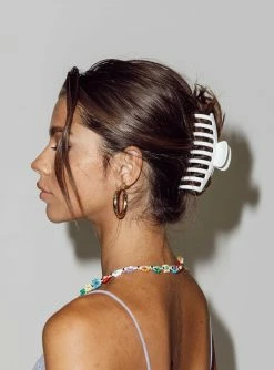 Princess Polly Watch Me Hair Clip White White