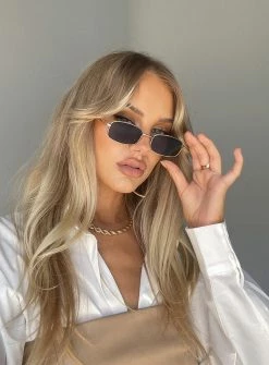 Princess Polly Nirvana Sunglasses Gold Gold -princess shop 1 740dfb9b 7def 4b61 9e47 e937334c94f4 767x.progressive