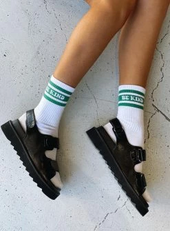 Princess Polly Be Kind Socks White / Green -princess shop 1 c4d5899a e767 4288 96a4 8ef853eb6a31 767x.progressive