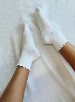 Princess Polly Ribbed Ruffle Socks White White -princess shop 1 df2d193d 9c1e 40b2 85ee 41642fd42fc9 767x.progressive