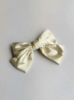 Princess Polly Walters Hair Bow Beige Beige -princess shop 2 0b5c423f 5f26 44aa b913 267f503b9c13 767x.progressive
