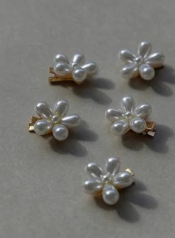 Princess Polly Lower Impact Hammond Flower Hair Clip Pack White White 16 Princess Polly Lower Impact Hammond Flower Hair Clip Pack White White -princess shop 2 103a10d5 9145 486f 85c3 f23e08370aef 767x.progressive