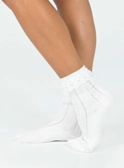 Princess Polly Ackie Socks White White -princess shop 2 a13347b9 935a 4682 8962 413a4c1df1d9 1025x.progressive