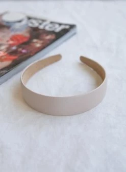 Princess Polly Bratitude Headband Beige Beige -princess shop 2 a6c55990 1b69 44ba 9756 89b051c52159 767x.progressive