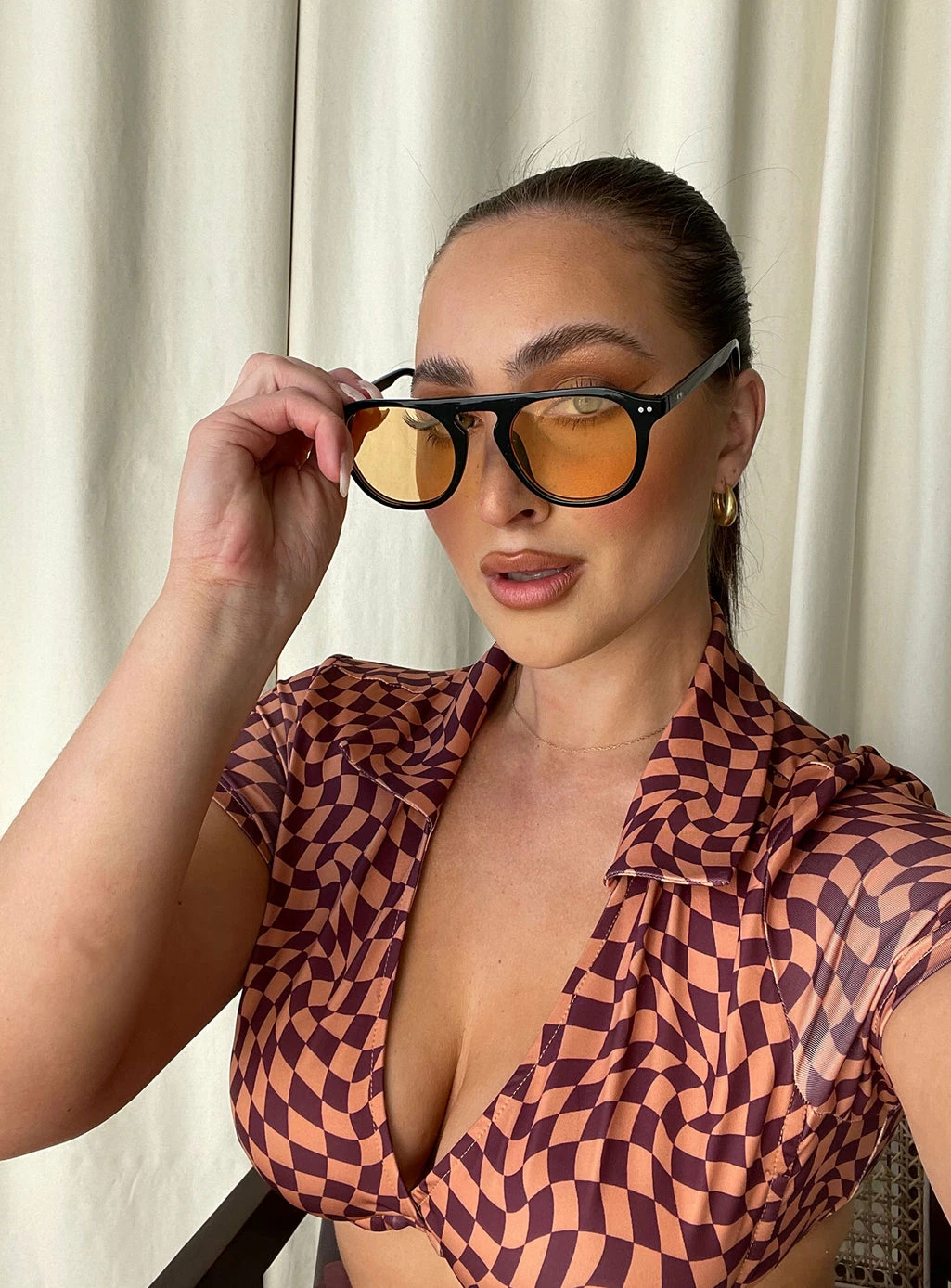 Princess Polly Matilda Sunglasses Black / Orange Black / Orange 6 Princess Polly Matilda Sunglasses Black / Orange Black / Orange - Image 4