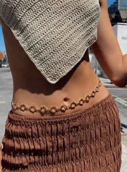 Princess Polly Lower Impact Miko Chain Belt Gold Gold 11 Princess Polly Lower Impact Miko Chain Belt Gold Gold -princess shop Recycled Metal Noble Chain Belt 1 6da24966 27e6 40ed b8d1 a9cd640ecae6 767x.progressive