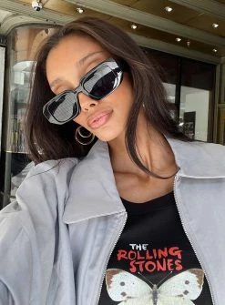 Princess Polly Summerside Sunglasses Black Black -princess shop Summerside Sunglasses Black 767x.progressive