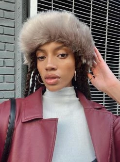 Princess Polly Veruca Fluffy Hat Brown Brown -princess shop Veruca Fluffy Hat Brown 1025x.progressive